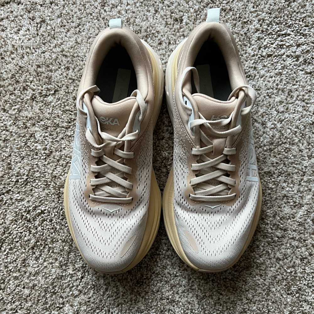 Brand new Hoka bondi 8